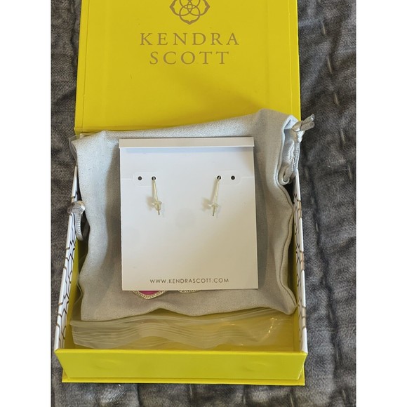 NEW KENDRA SCOTT Glam Rocks Deva Hot Pink Drusy 14kt Gold Earrings - Picture 3 of 3